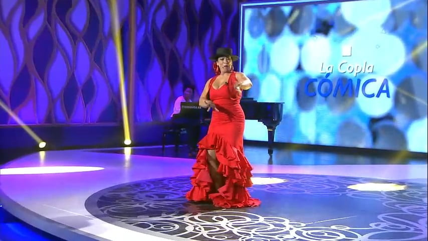 Foto de archivo de una cantante de copla