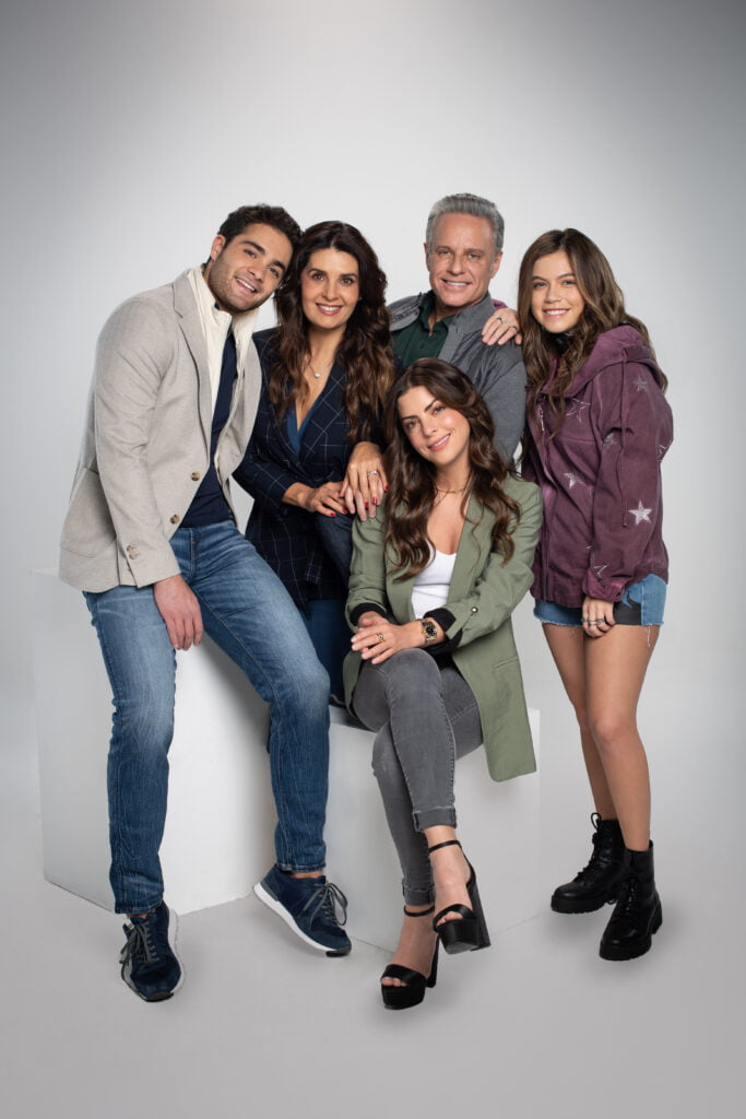 Foto de la novela latinoamericana "Si nos dejan" que estrenará próximamente el canal de Atresplayer, Nova.